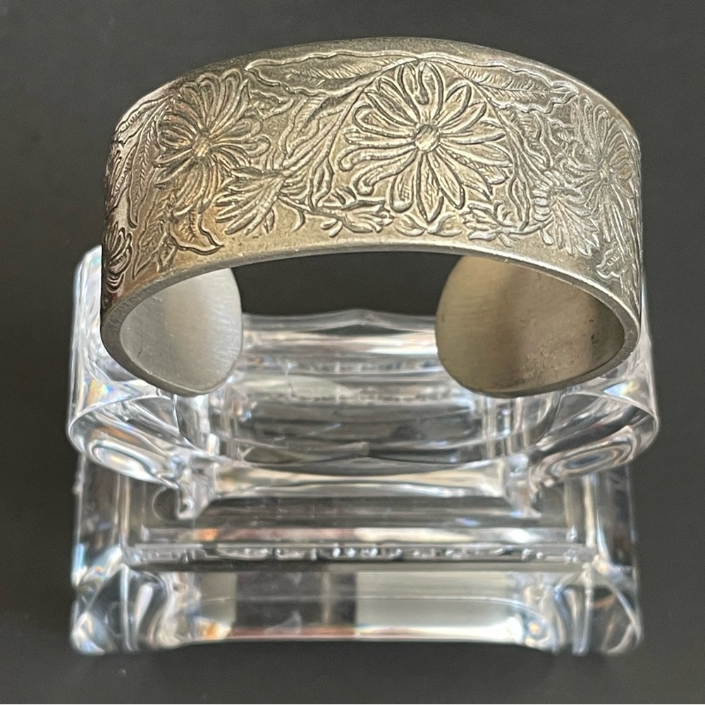 Salisbury Pewter April Floral Engraved Cuff bangle.